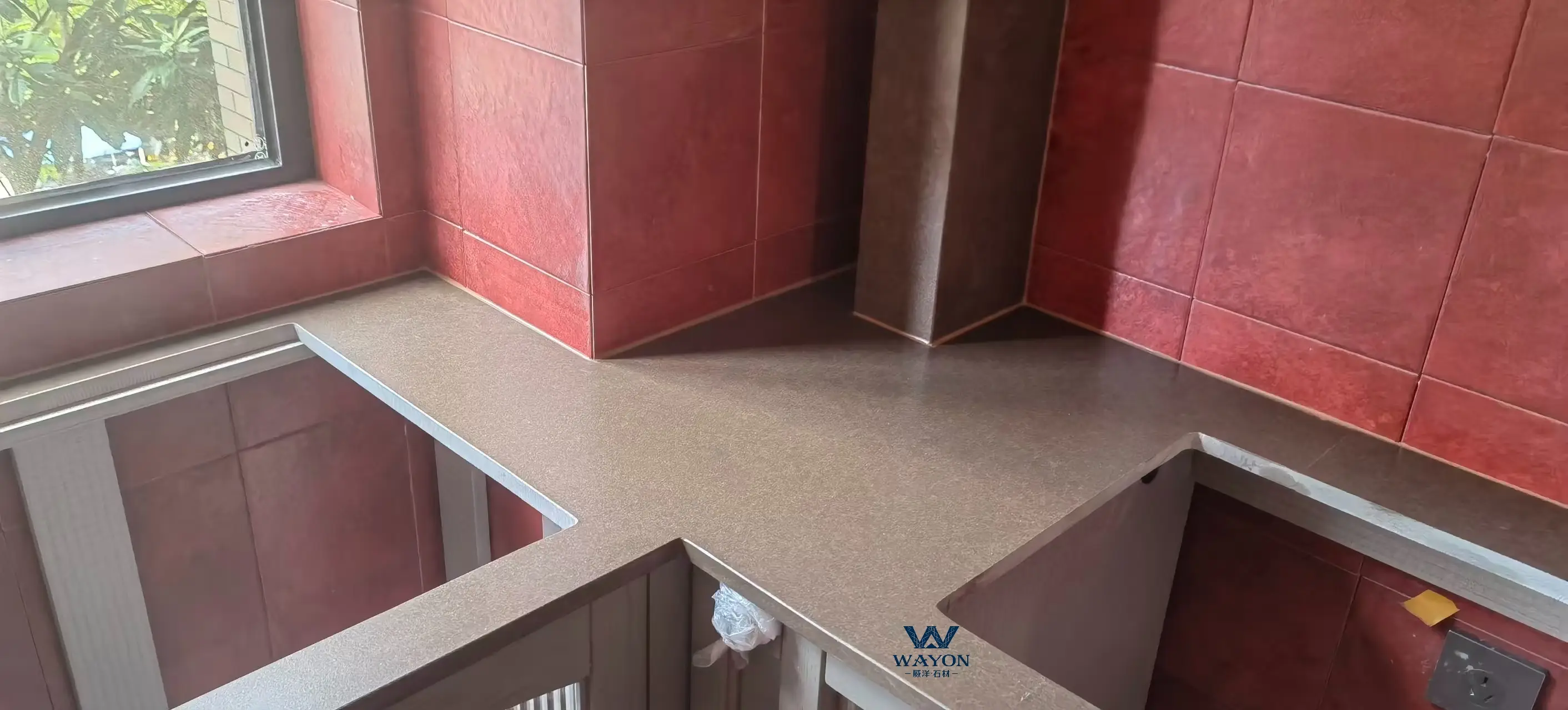 Столешница из кварца Zhe Jiang Apartment WG318 Rhein Brown с матовой отделкой